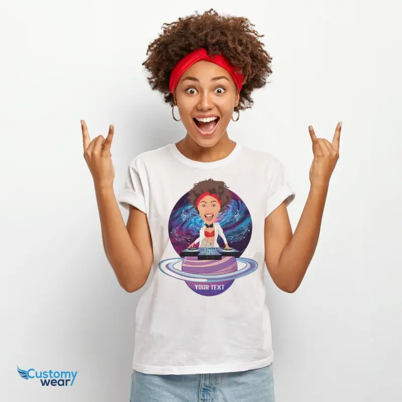 Camiseta personalizada DJ Globe para mujer  Camiseta personalizada de  música de DJ - Customywear