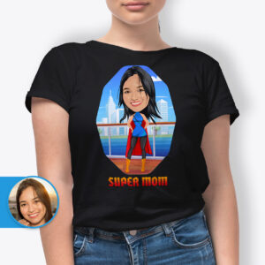 Mother’s Day T-Shirt: Personalized Superhero mom Axtra – Superhero – women www.customywear.com